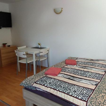 Apartments U Cara Ceske Budejovice Eksteriør billede