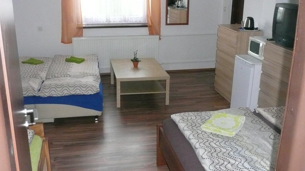 Apartments U Cara Ceske Budejovice Eksteriør billede